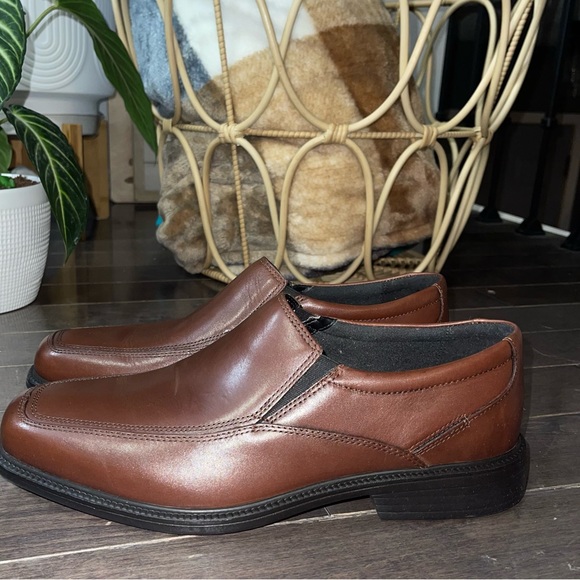 Bostonian Shoes Bostonian Mens Mendon Flexlite Dress Slipon Loafers